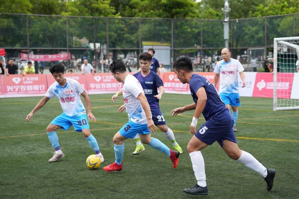 当天下午, 频出现 当天下午, 频出现