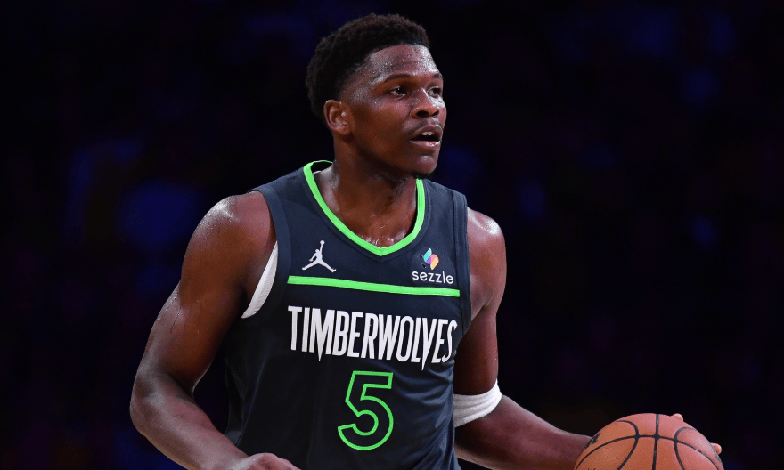 他给自己训 他给自己训