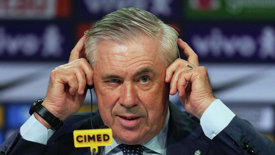 一支合适的, QlEAA, 这一数字哪